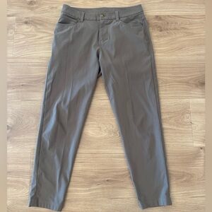 Lululemon ABC Slim-Fit 5 Pocket 30L